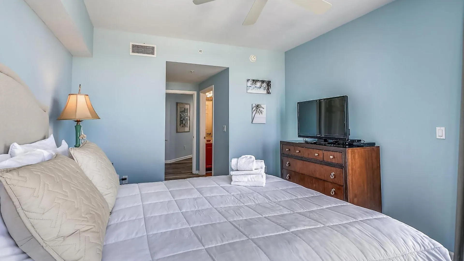 Apartment Silver Beach 506W- By Holiday Isle Properties Destin